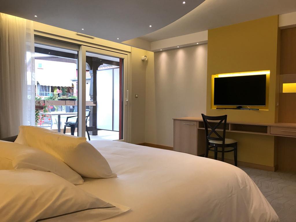 Au Soleil, Hotel Restaurant & Spa Valff Экстерьер фото